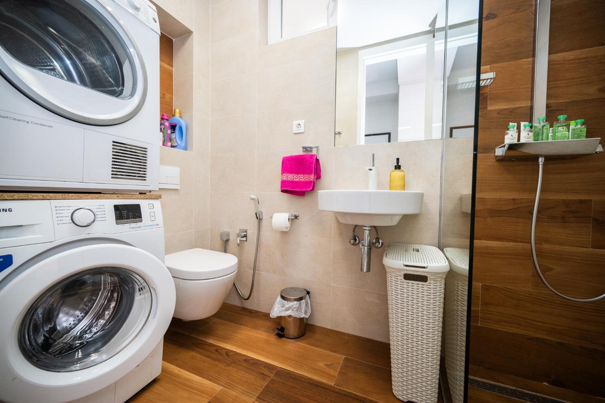 Modern Stay In The City Center Sarajevo Bagian luar foto